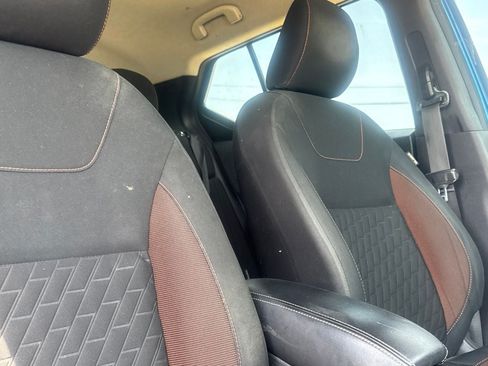 Used 2021 Nissan Kicks SR FWD image 27