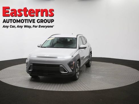 Used 2025 Hyundai Kona SEL FWD image 52