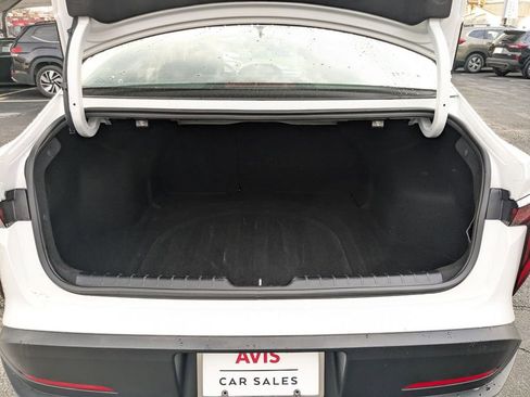 Used 2025 Kia K4 LXS image 25