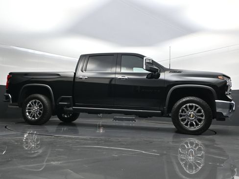 New 2026 Chevrolet Silverado 2500 LTZ w/ LTZ Convenience Package AWD/4WD image 49