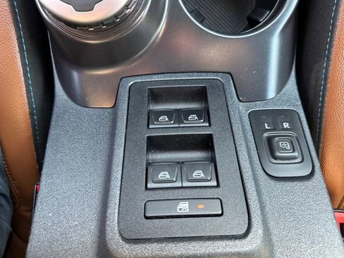 Used 2024 Ford Bronco Outer Banks AWD/4WD image 36