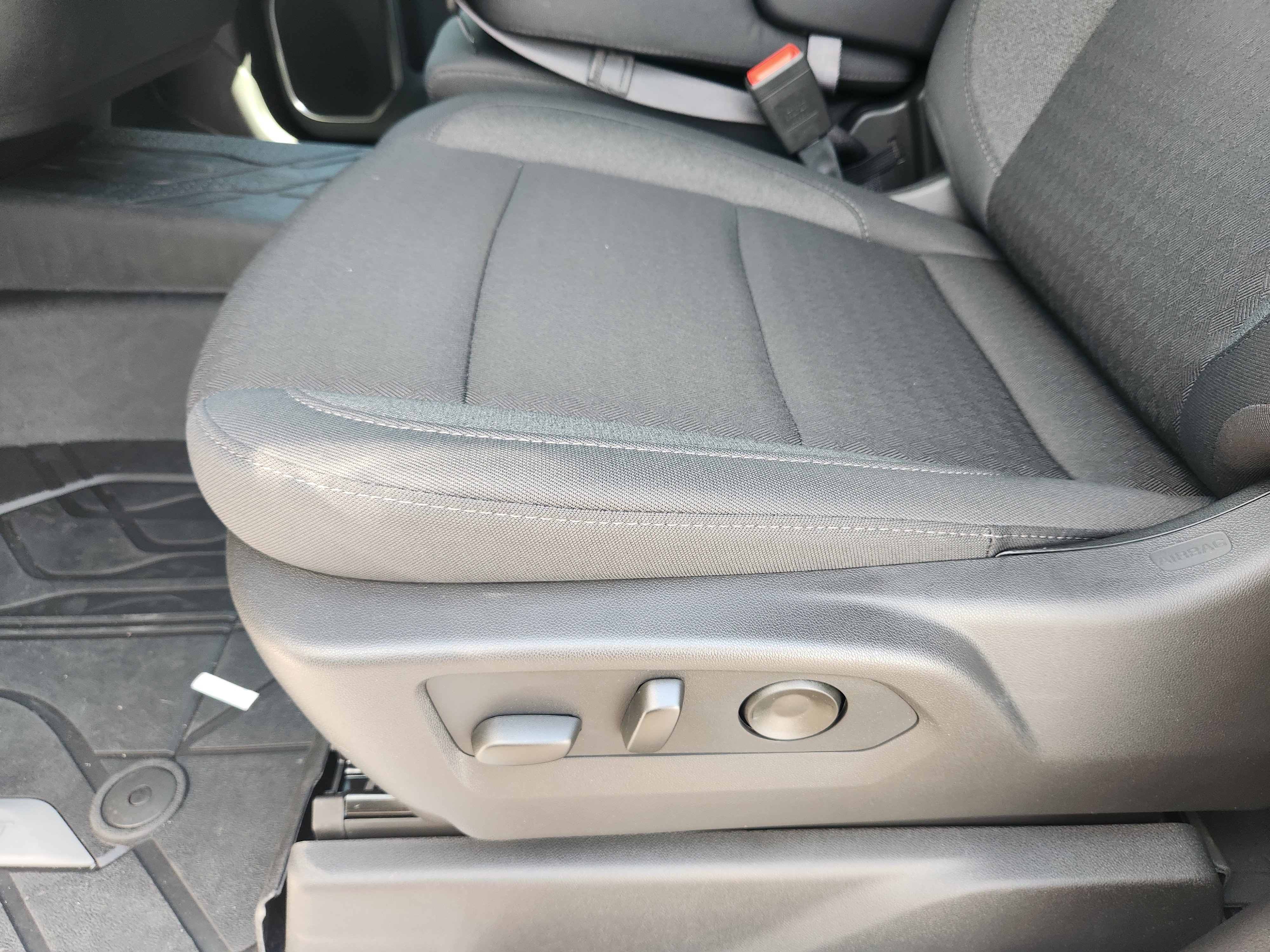 New 2026 Chevrolet Silverado 1500 RST w/ RST Select Package RWD image 18