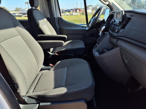 Used 2021 Ford Transit 350 XLT image 27