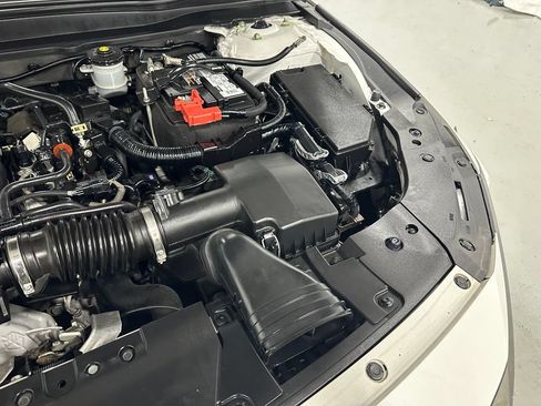Used 2018 Honda Accord Sport image 63