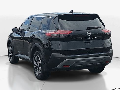 Used 2023 Nissan Rogue SV FWD image 6