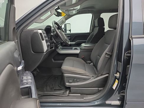 Used 2017 Chevrolet Silverado 3500 LT w/ LT Convenience Package AWD/4WD image 13