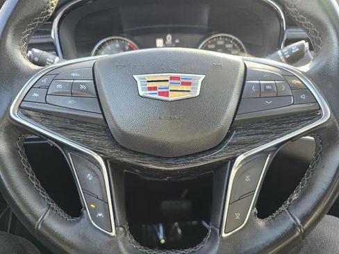 Used 2022 Cadillac XT5 Premium Luxury w/ LPO, Premium Carpet Package image 27