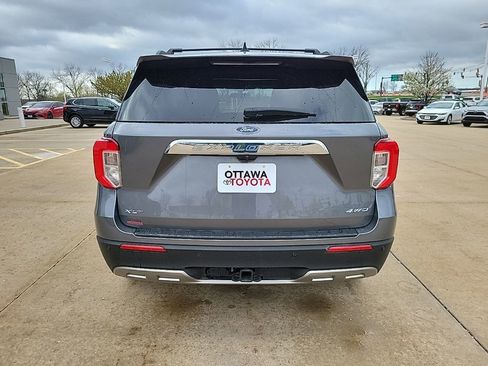 Used 2023 Ford Explorer XLT w/ Equipment Group 202A AWD/4WD image 6