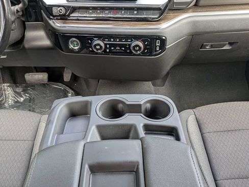 Used 2023 Chevrolet Silverado 1500 LT w/ Protection Package AWD/4WD image 17