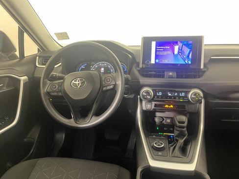 Used 2025 Toyota RAV4 XLE w/ Convenience Package AWD/4WD image 20