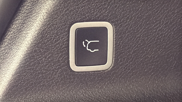 Used 2020 Chrysler Pacifica Limited FWD image 30