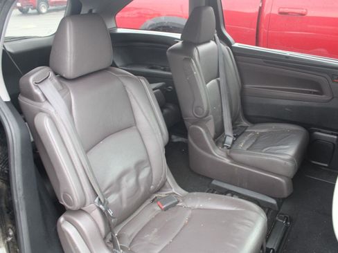 Used 2018 Honda Odyssey EX-L image 5