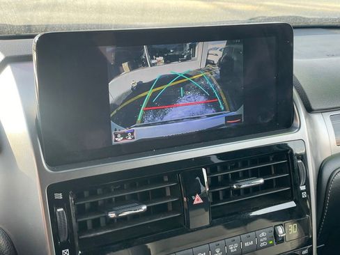 Used 2022 Lexus GX 460 Premium image 19