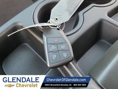 Certified 2025 Chevrolet Silverado 1500 LT RWD image 36