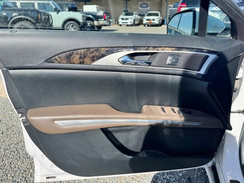 Used 2016 Lincoln MKZ w/ Equipment Group 300A Reserve image 9