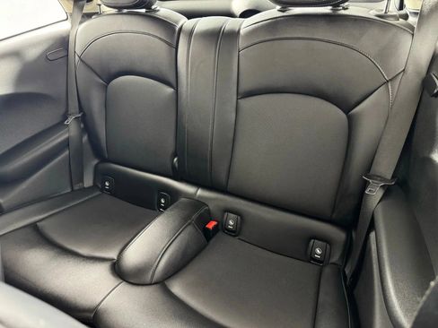 Used 2016 MINI Cooper 2-Door Hardtop image 28