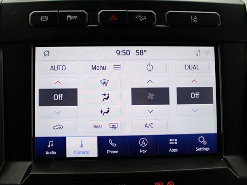 Used 2020 Ford F250 Lariat w/ Lariat Value Package image 29