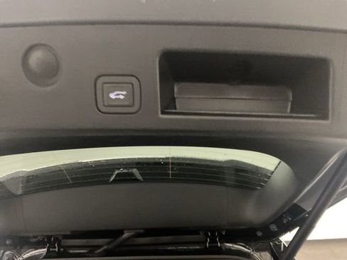 New 2026 Chevrolet Equinox RS w/ Convenience Package III image 31