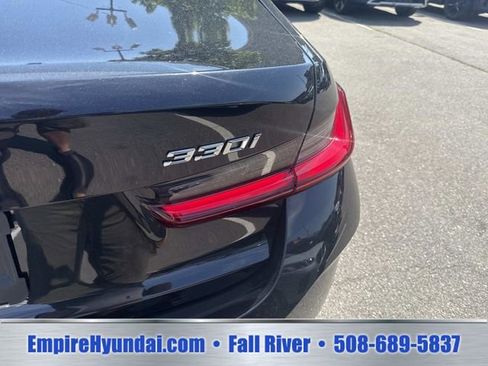 Used 2023 BMW 330i xDrive Sedan w/ Driving Assistance Package AWD/4WD image 6