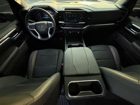 Used 2025 Chevrolet Silverado 2500 LTZ w/ Trail Boss Package image 28