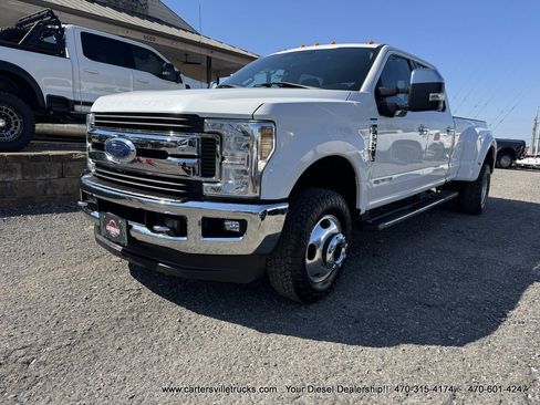 Used 2019 Ford F350 XLT w/ XLT Premium Package AWD/4WD image 2