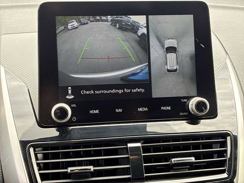 Used 2024 Mitsubishi Eclipse Cross SEL AWD/4WD image 22