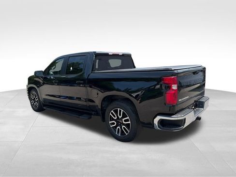 Used 2020 Chevrolet Silverado 1500 LT AWD/4WD image 5