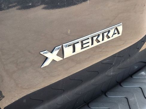 Used 2010 Nissan Xterra X AWD/4WD image 11