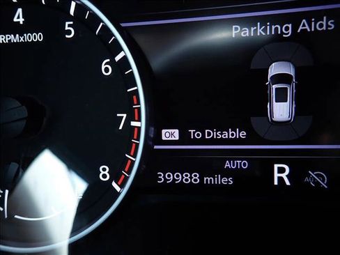 Used 2023 Nissan Pathfinder SL AWD/4WD image 26