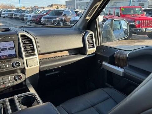 Used 2020 Ford F150 Lariat w/ Equipment Group 502A Luxury image 17