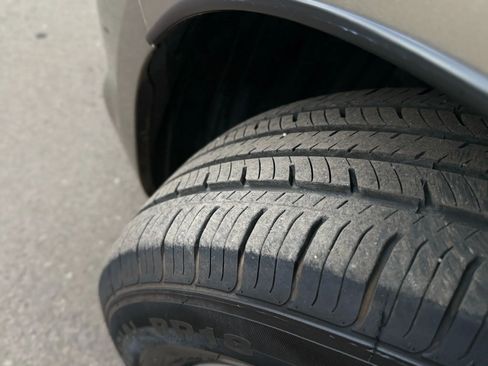 Used 2010 Honda Odyssey EX-L image 32