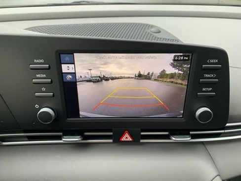 New 2026 Hyundai Elantra SE image 14