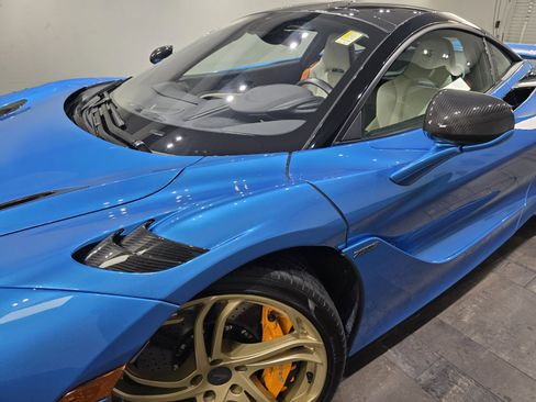 Used 2025 McLaren 750S image 19