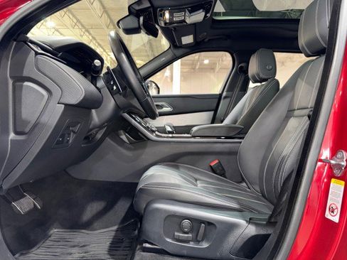 Used 2021 Land Rover Range Rover Velar R-Dynamic S image 47