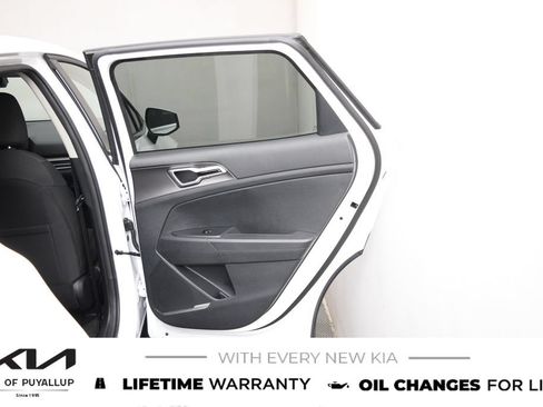 New 2026 Kia Sportage LX AWD/4WD image 13