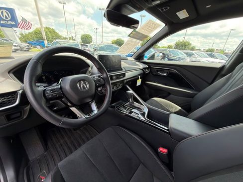 Certified 2025 Acura ADX A-Spec AWD/4WD image 18
