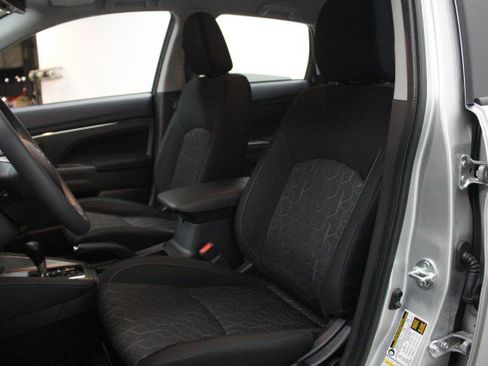 New 2026 Mitsubishi Outlander Sport ES image 7