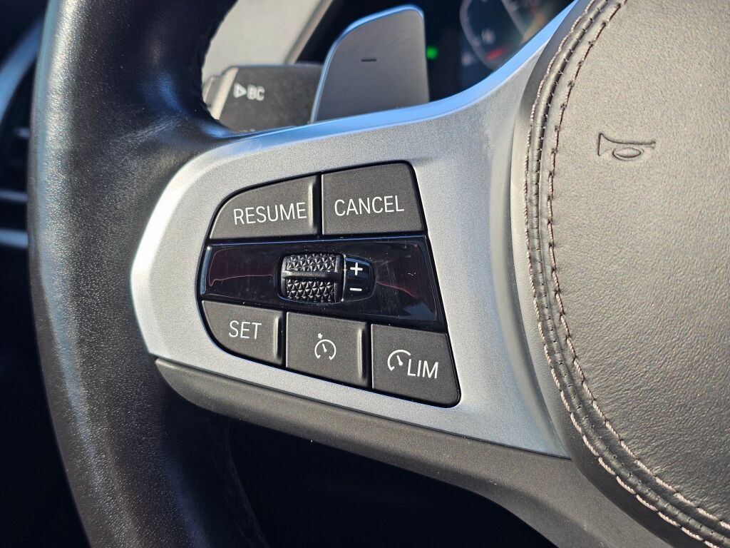 Used 2022 BMW X6 xDrive40i AWD/4WD image 27
