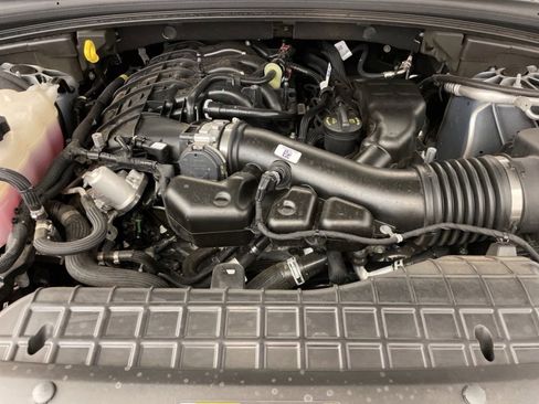 New 2025 Jeep Grand Cherokee L Altitude image 17