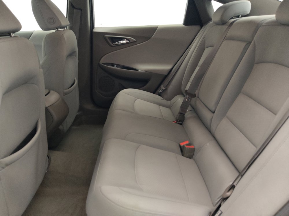 Used 2018 Chevrolet Malibu LS FWD image 18