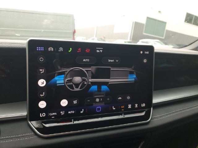 New 2026 Volkswagen Tiguan SE R-Line FWD image 26