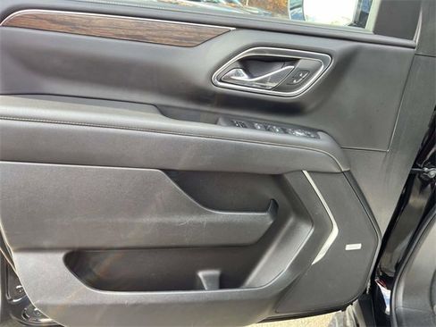 Certified 2024 Chevrolet Suburban Premier image 18