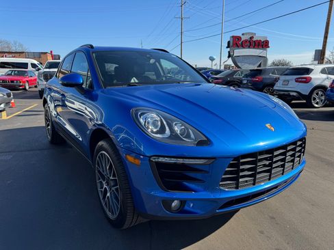 Used 2017 Porsche Macan image 34