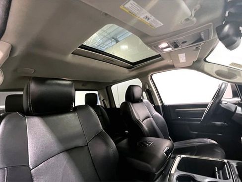 Used 2017 RAM 1500 Sport image 29