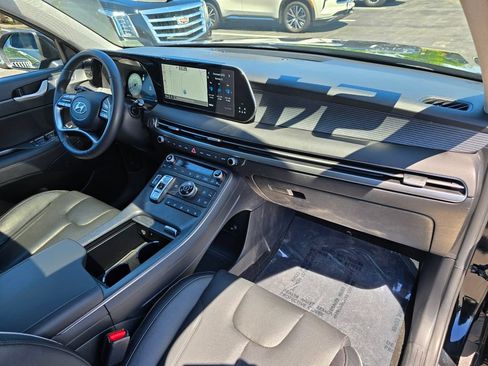 Used 2024 Hyundai Palisade Limited AWD/4WD image 30
