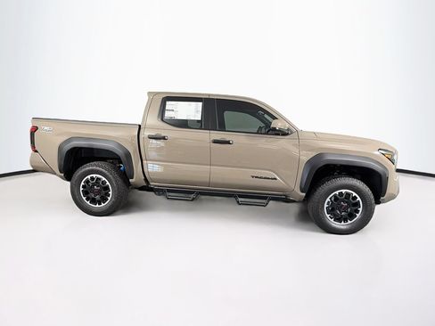 New 2026 Toyota Tacoma TRD Off-Road AWD/4WD image 10