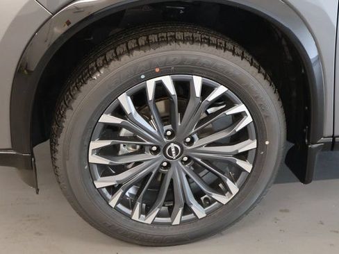 New 2026 Nissan Rogue Platinum AWD/4WD image 8