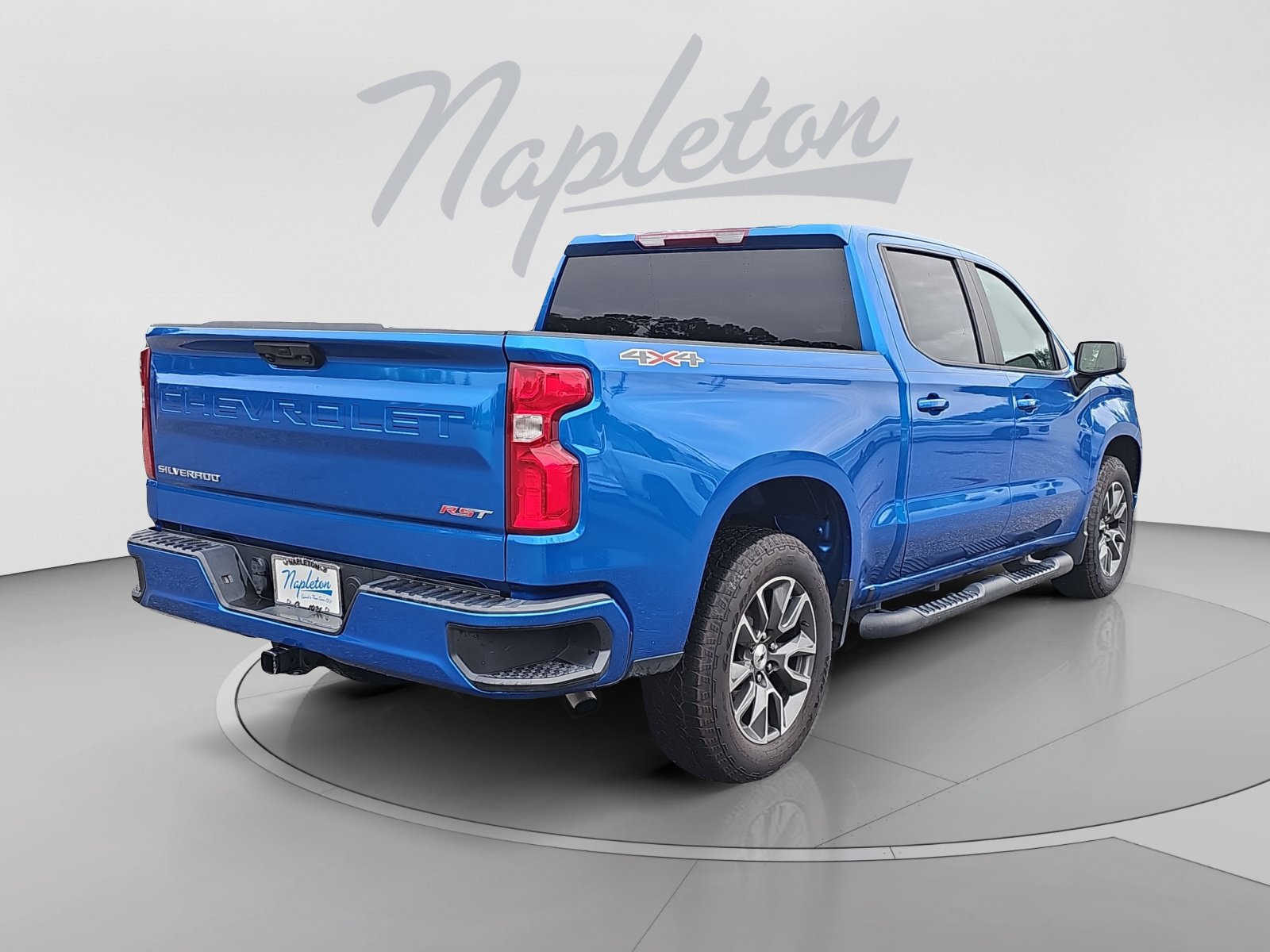 Used 2023 Chevrolet Silverado 1500 RST AWD/4WD image 6