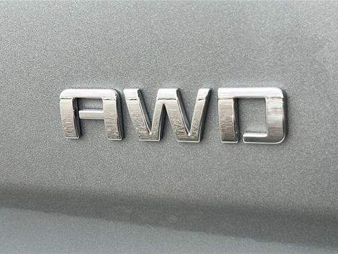 Certified 2024 Chevrolet Equinox LS w/ LS Convenience Package AWD/4WD image 34