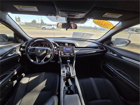Used 2020 Honda Civic Sport image 11